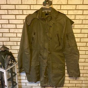 Forever 21 / Green Utility Jacket w/ fur trimmed hood. Sz L